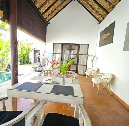 Kupukupu Balangan Villa